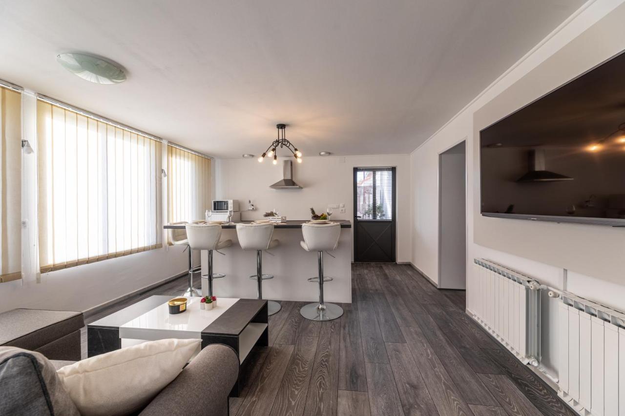 Apartment Josip Brusic Gabonjin Bagian luar foto